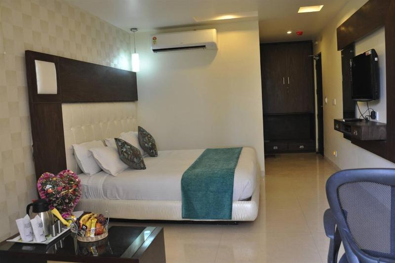 Hotel Diamond Plaza Chandīgarh Eksteriør billede